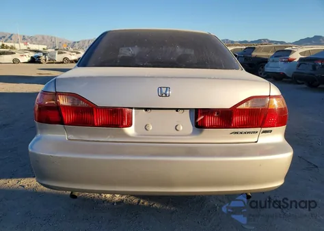 1999 Honda Accord Ex z USA, uszkodzony, nr VIN 1HGCG1659XA035630